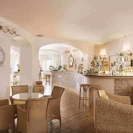 Hotel Le Calette Bay