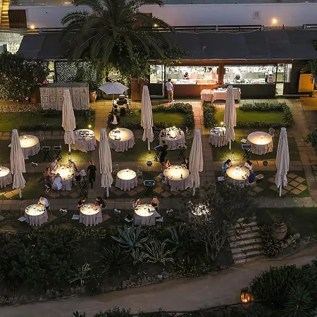 Hotel Le Calette Bay 4*