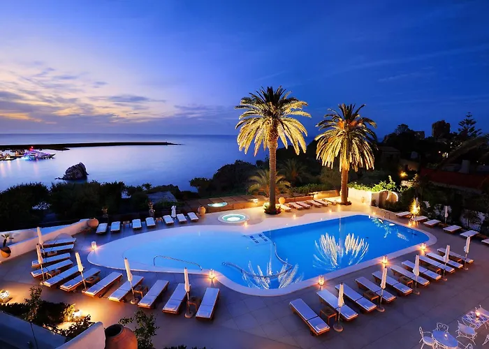 Ξενοδοχείο Le Calette Bay 4*