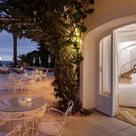 Le Calette Bay Cefalu