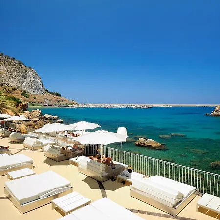 Готель Le Calette Bay Чефалу