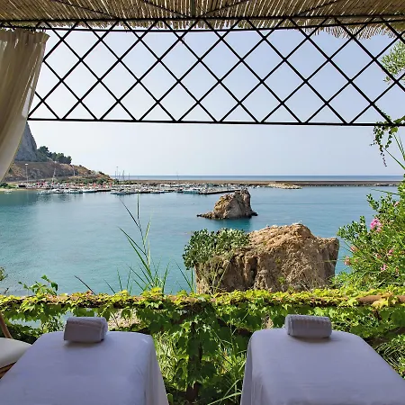 Le Calette Bay 4* Cefalu