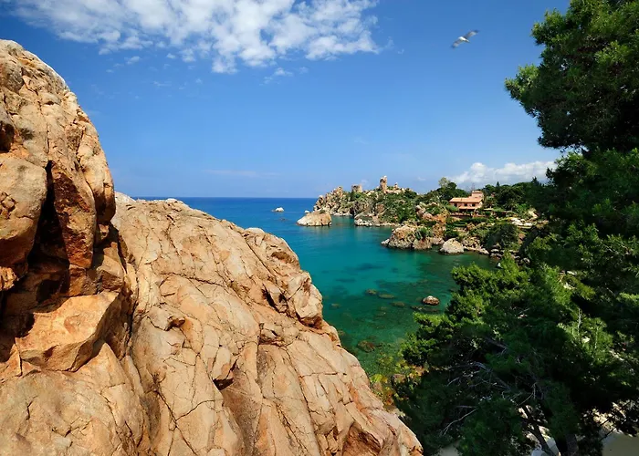 Le Calette Bay Чефалу