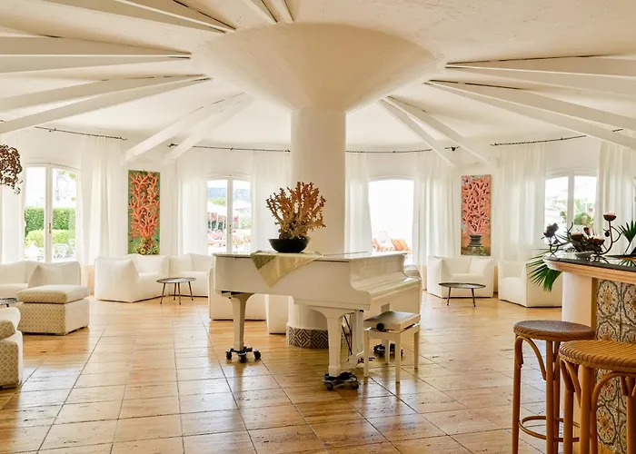 Le Calette Bay Готель 4*