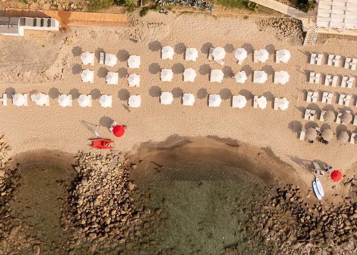 Готель Le Calette Bay Чефалу