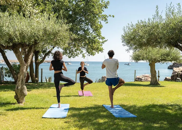 Готель Le Calette Bay 4*