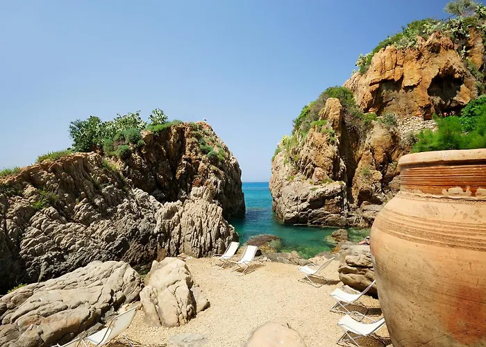 Le Calette Bay Чефалу